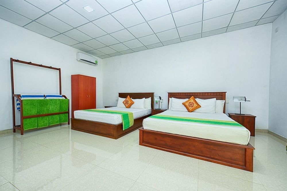Jays Holiday resort 3
