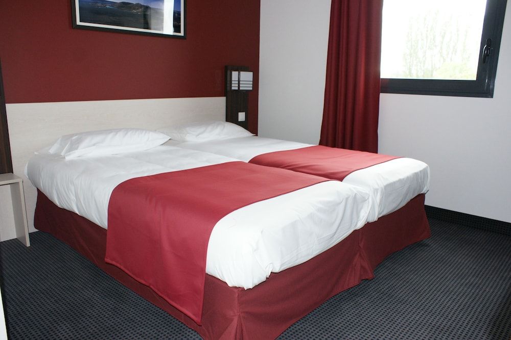 Hotel AKENA La Ferté Bernard 3