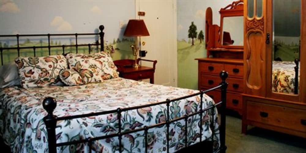 Elk Forge B&B Inn & Day Spa 3