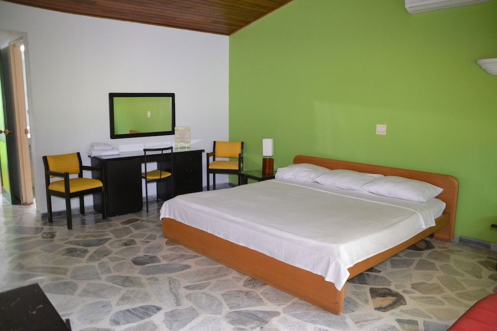 Hotel Albatros 3