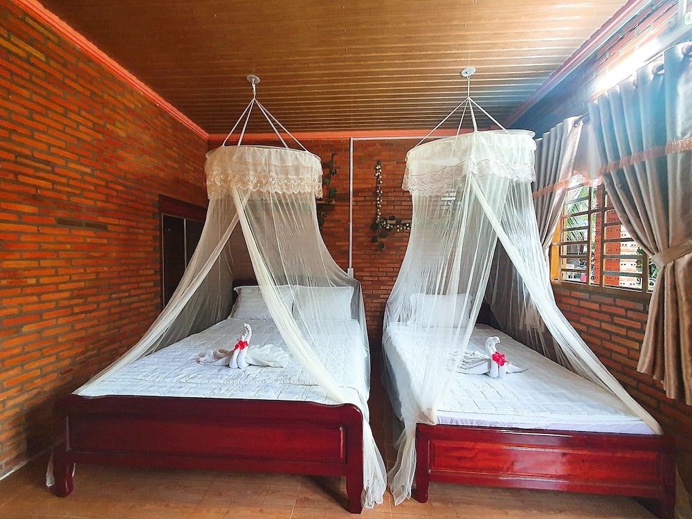 Cat Tien Farmer Lodge -1 estrellas en Quan Tom