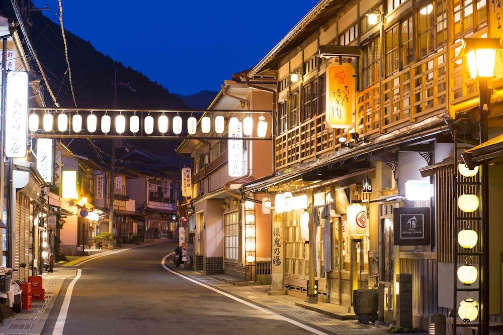 Yado Hanaya Tokubei - Dorogawa-onsen Hot Spring 3 estrellas en Tenkawa