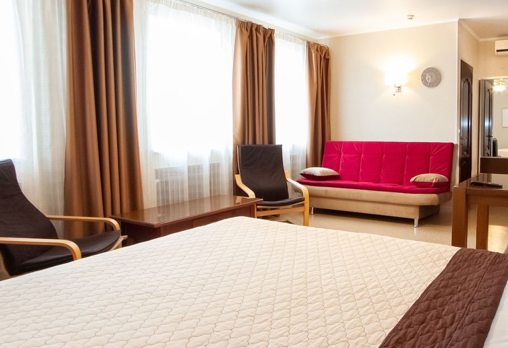 Antwo-Hotel -1 estrellas en Járkov