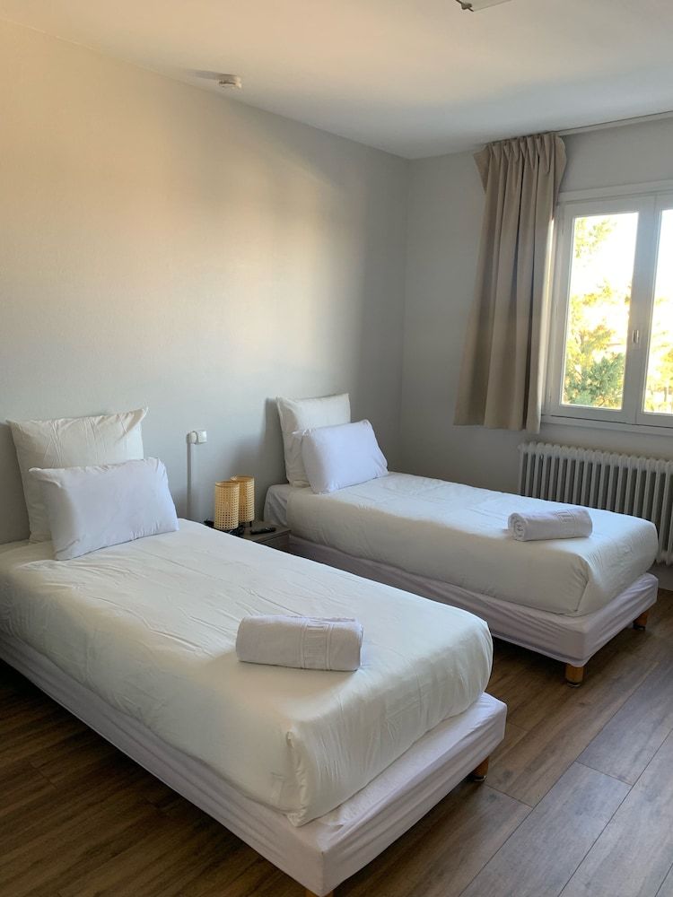 Le Costellan 3