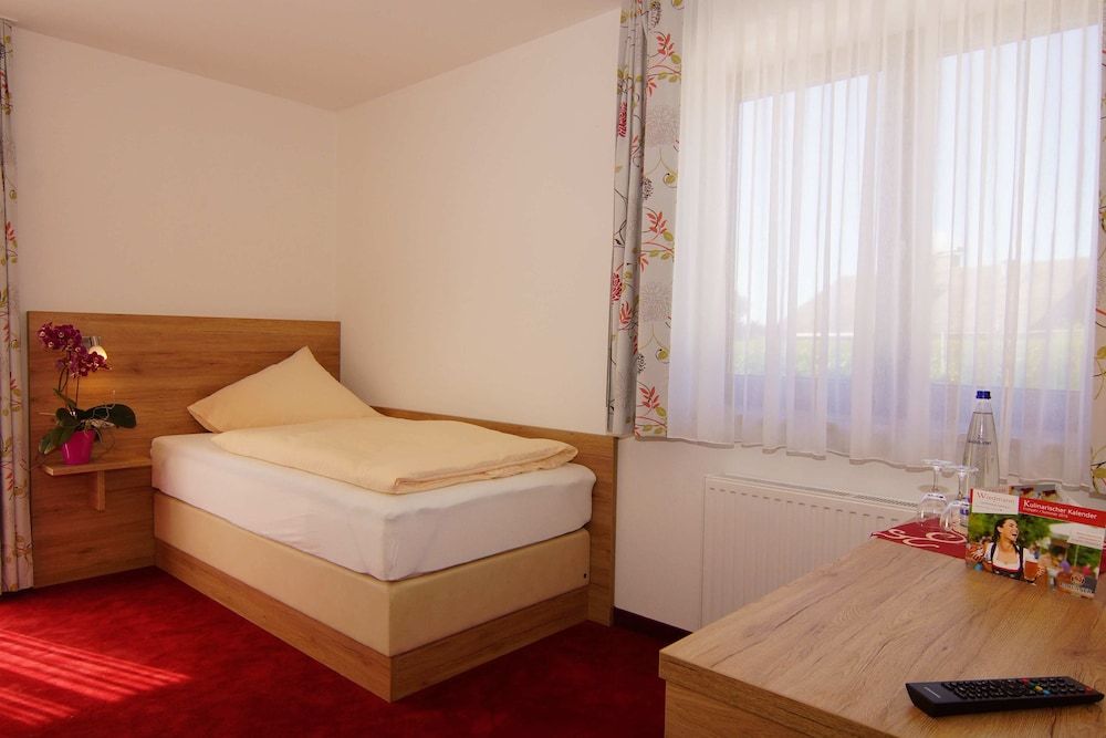 Landhotel und Gasthaus Wiedmann 2