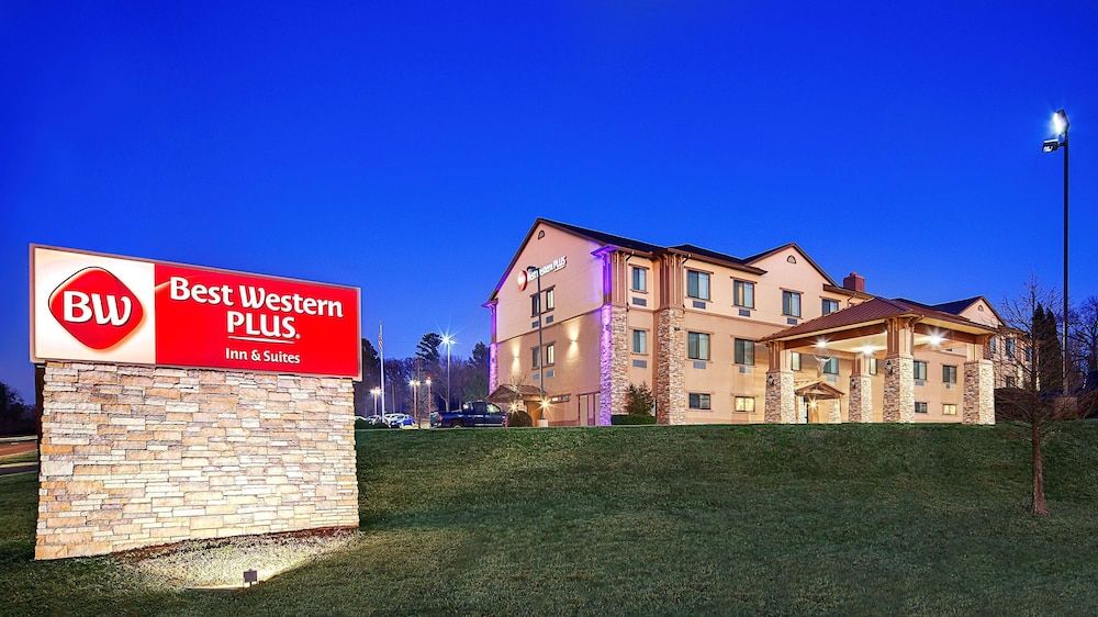 Best Western Plus Royal Mountain Inn & Suites 3 estrellas en Athens
