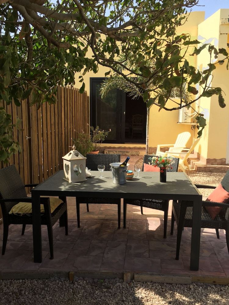 Alta Montaña Apartments -1 estrellas en Noord