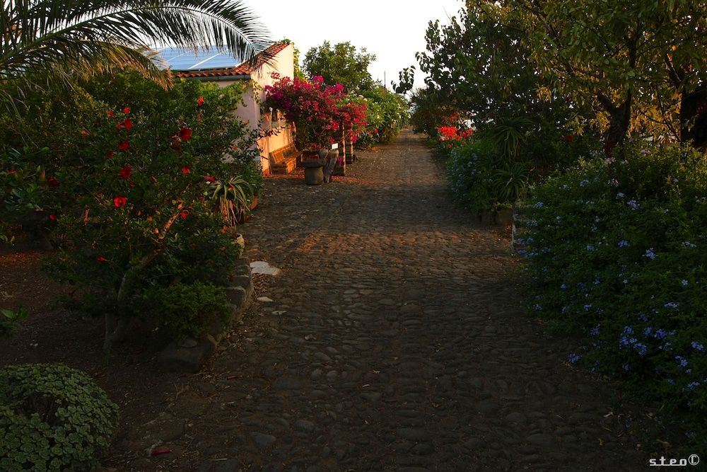 Agriturismo Hibiscus -1 estrellas en Ustica