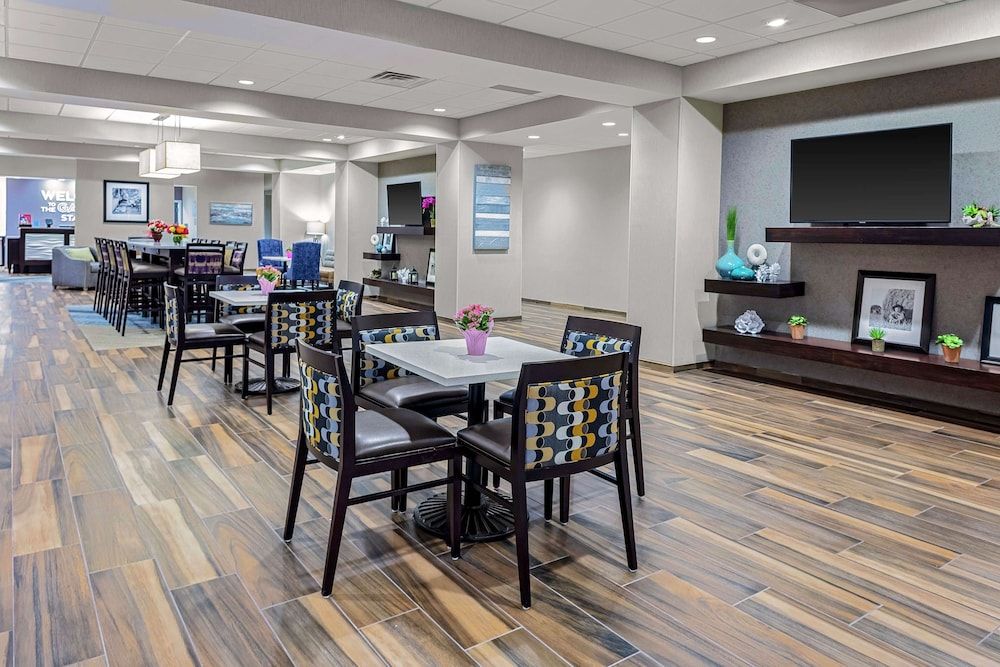 Hampton Inn Cranbury 3