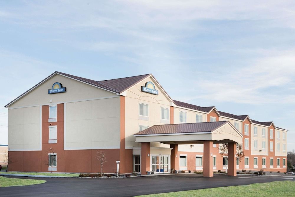 Days Inn by Wyndham Watertown Fort Drum 2 estrellas en Evans Mills