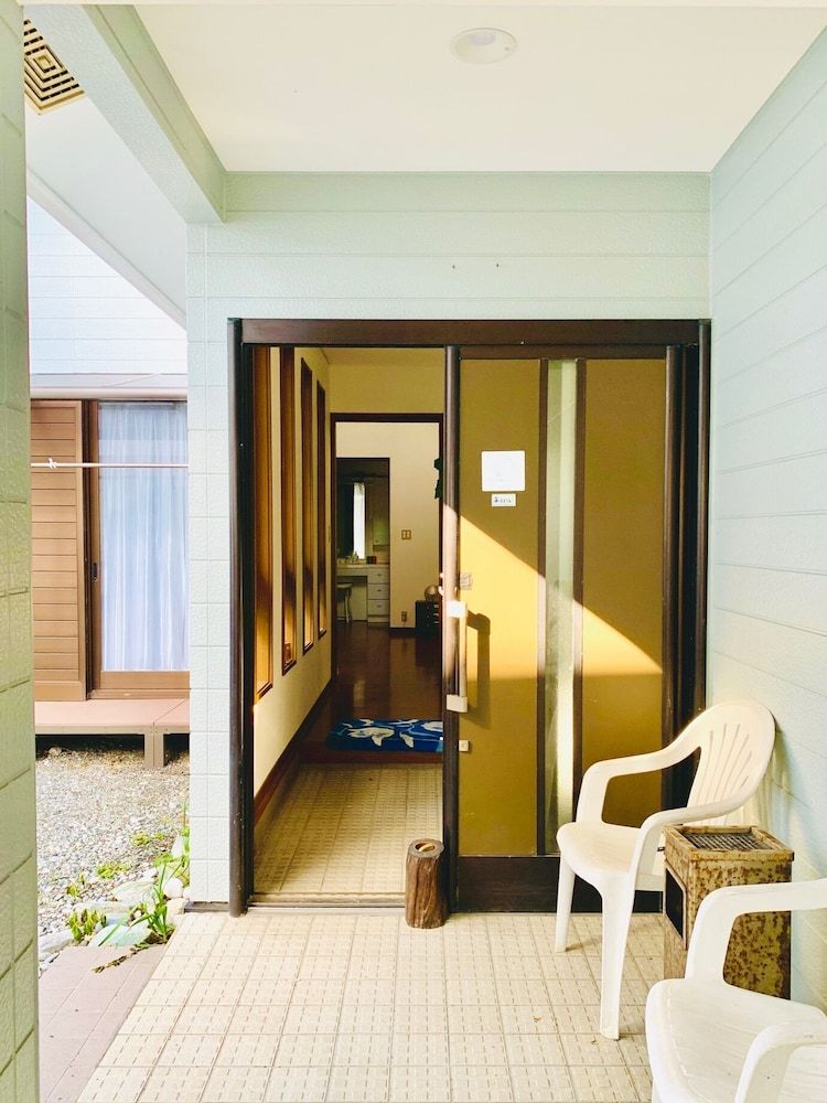 Guesthouse IKETA 2