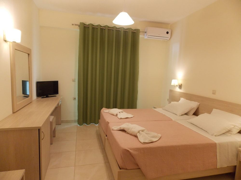 Alkyon Beach Hotel 3