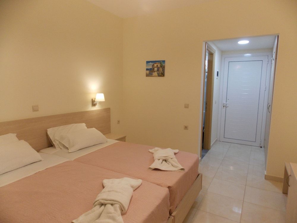 Alkyon Beach Hotel 2