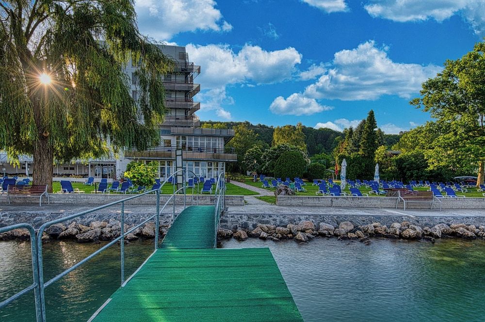 Világos Hotel Balatonvilágos 3 estrellas en Balatonvilágos