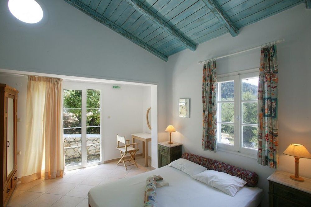 Agios Nikitas Villas 2