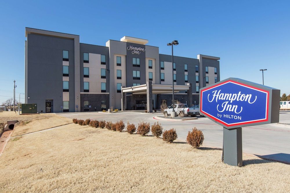 Hampton Inn Mustang 3 estrellas en Mustang