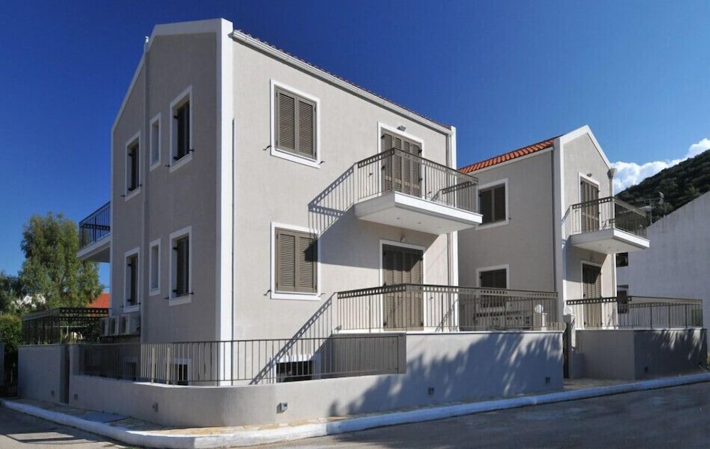 G Living 365 -1 estrellas en Ayia Evfimia