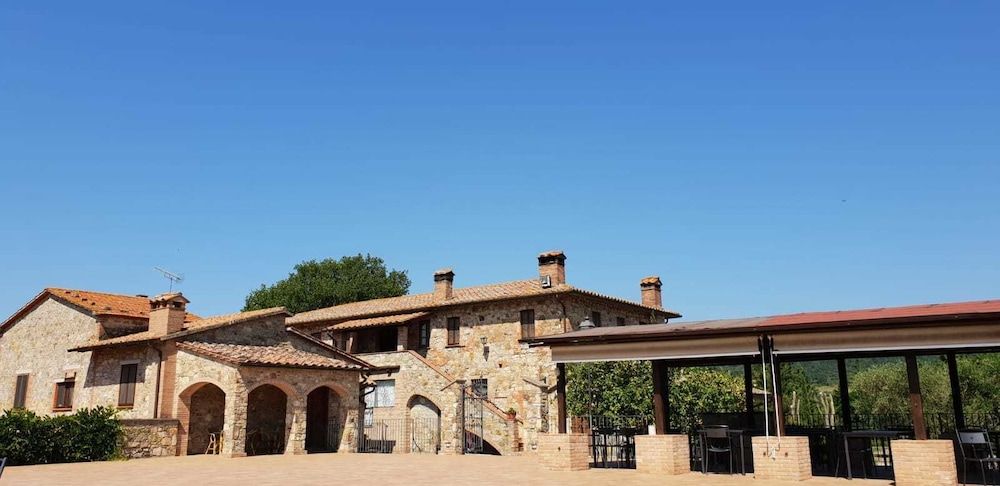Il Colombaio Agriturismo -1 estrellas en Montegabbione
