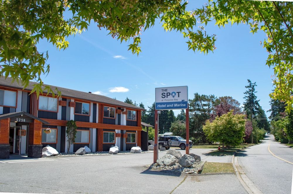 The Spot at Porpoise Bay -1 estrellas en Sechelt