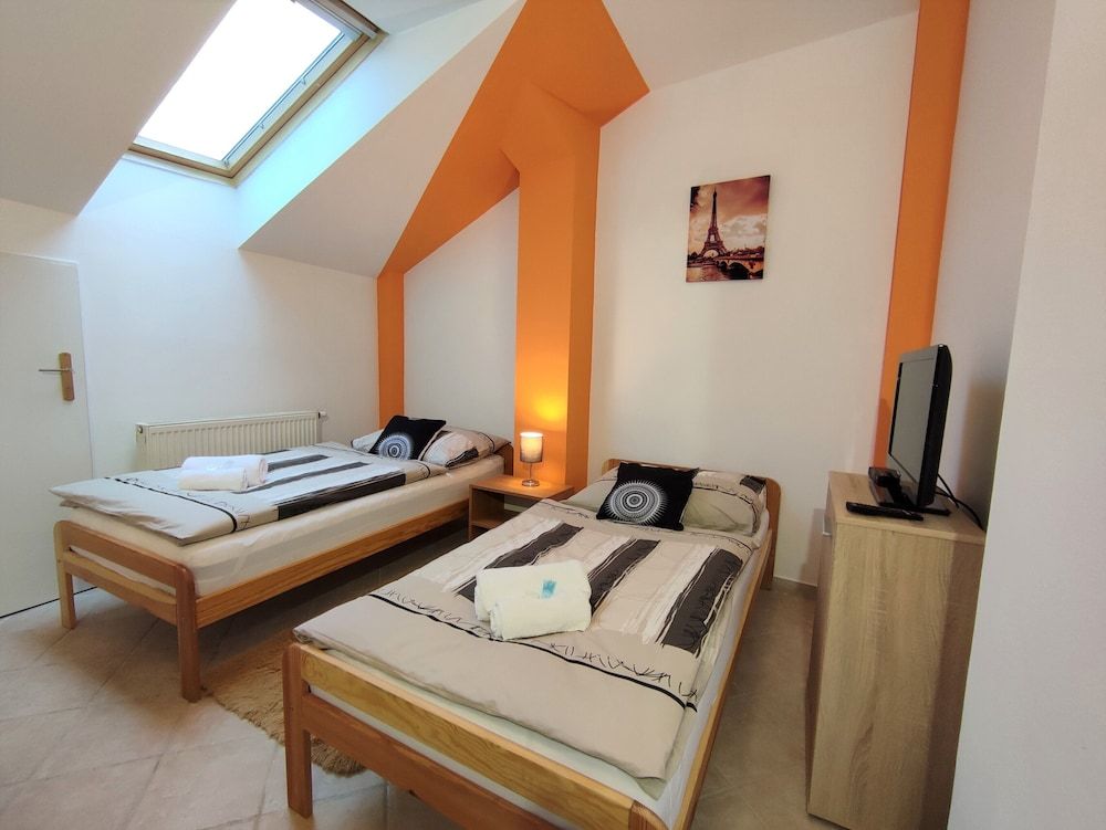 Hotel 28 3