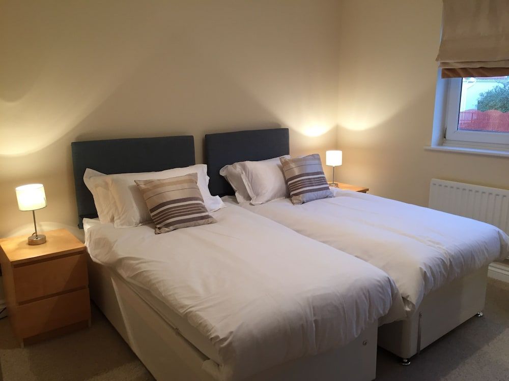 Turnberry Apartments 3