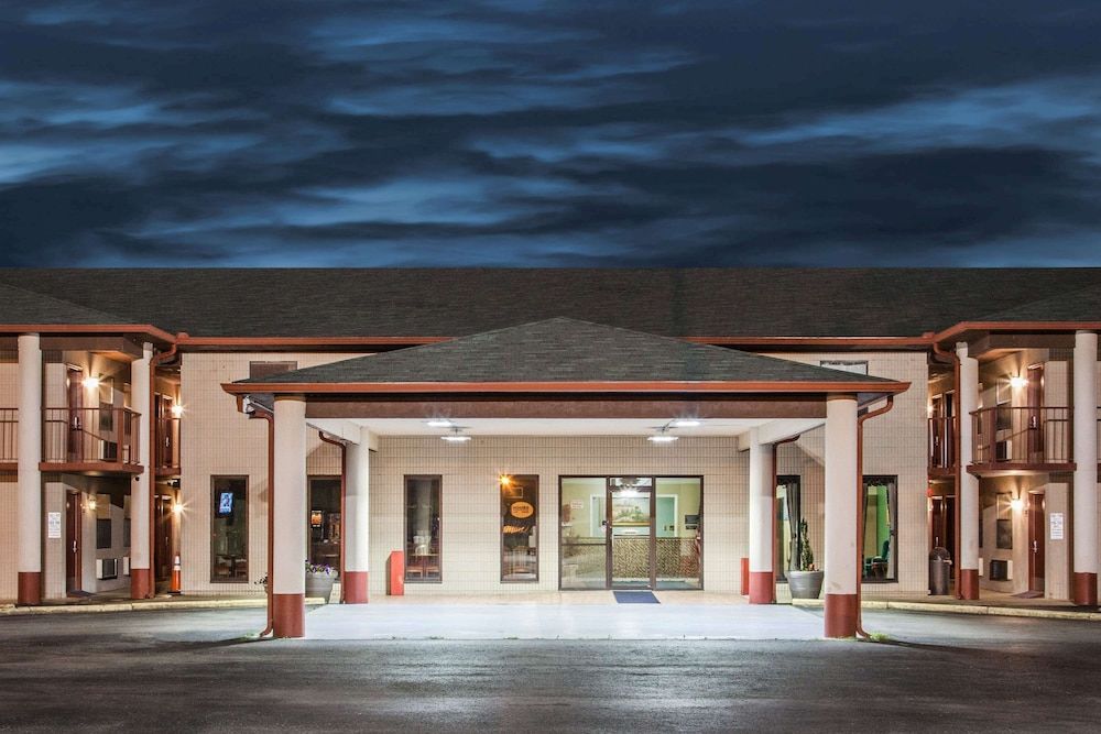 Super 8 by Wyndham Malvern 2 estrellas en Malvern