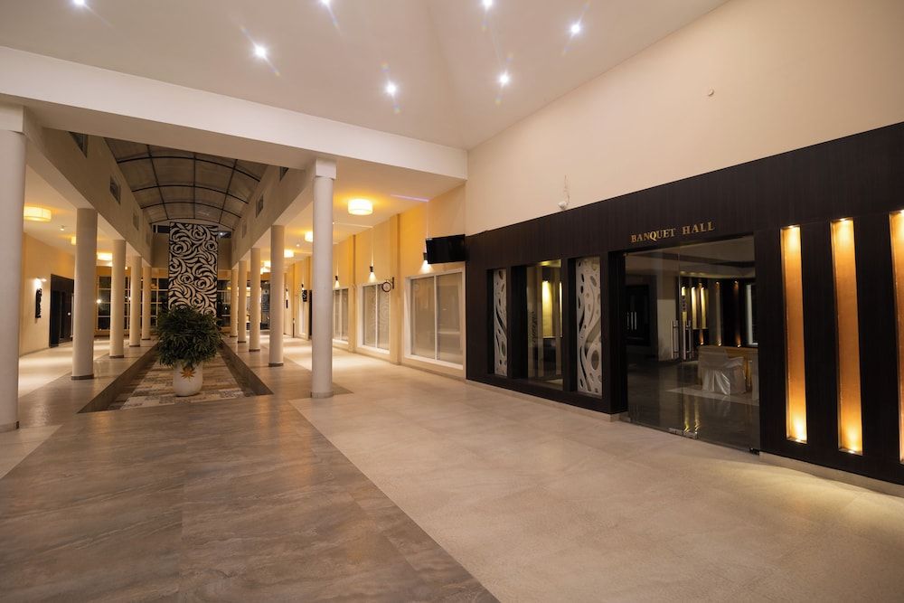 D'WAYFARER INN Resort 3