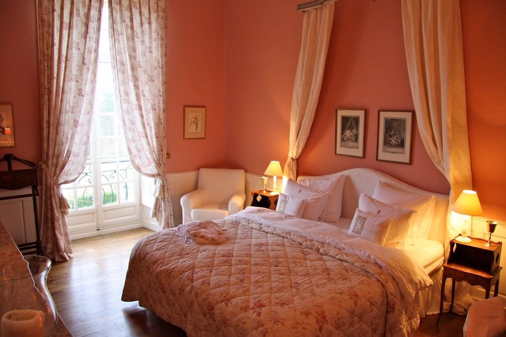 Château de Villette 3