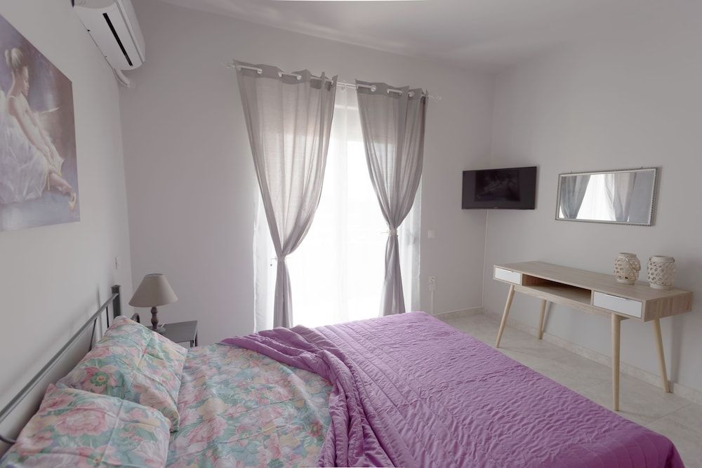 Paulsia Apartments 3