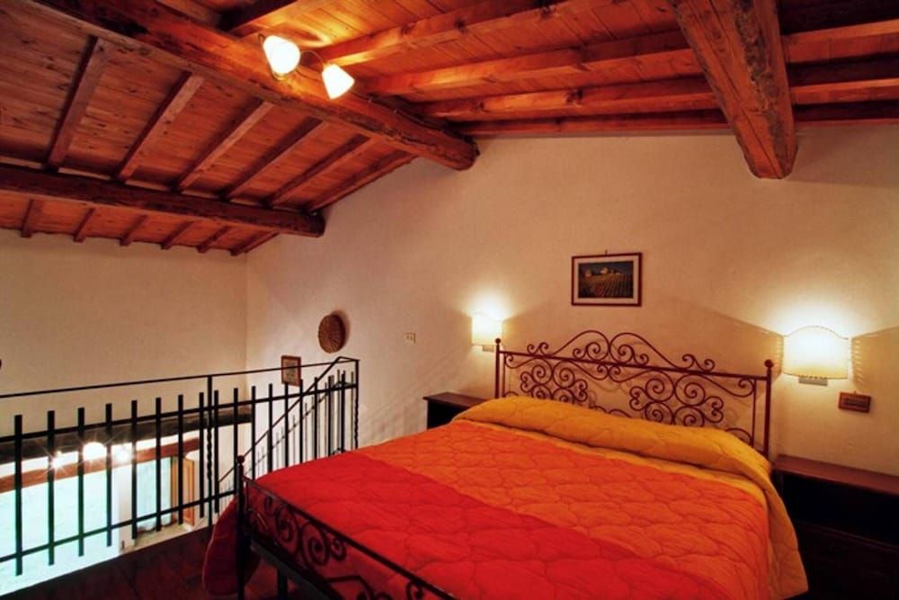 Cozy Welcoming Apartment for a Lovely Stay 3