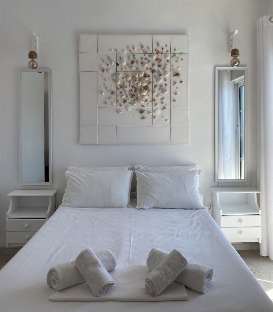 Blue Dolphin Studios & Apartment 2