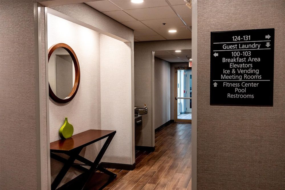 Hampton Inn & Suites Leesburg 2