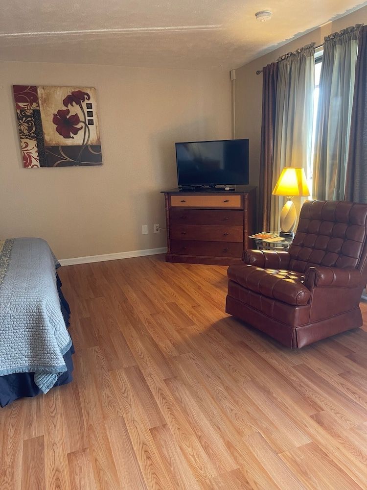 ANS Inn & Suites 2
