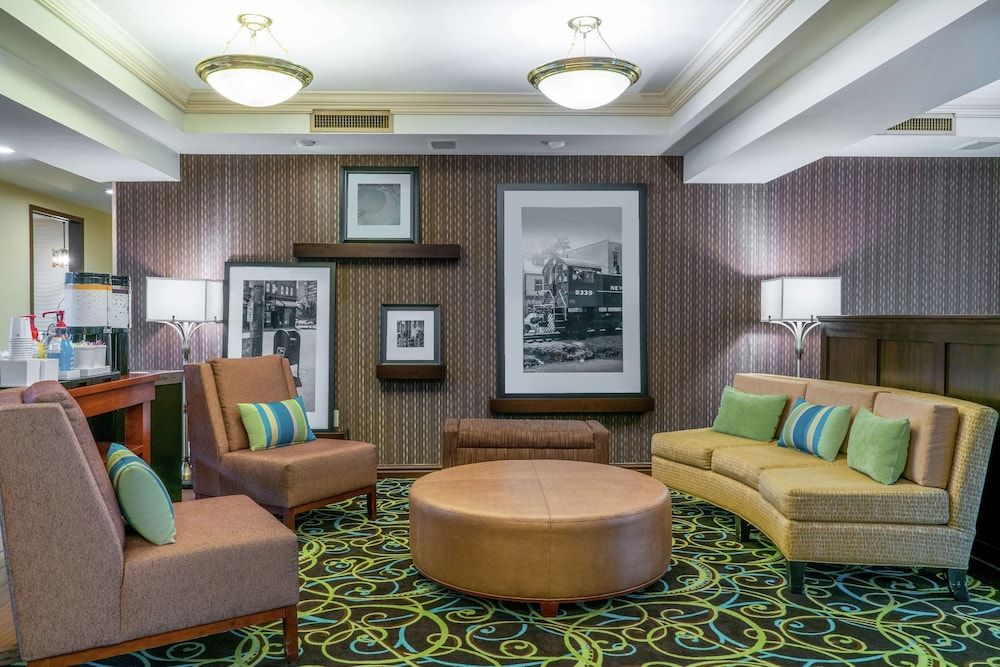 Hampton Inn & Suites Valley Forge/Oaks 3
