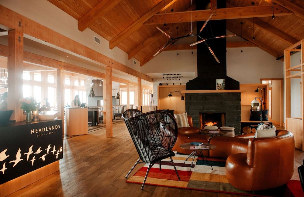 Headlands Coastal Lodge & Spa 3