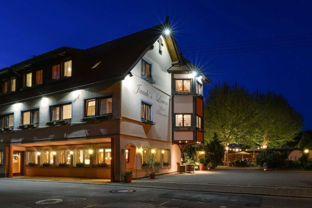 Hotel Jauch's Löwen -1 estrellas en Neuershausen