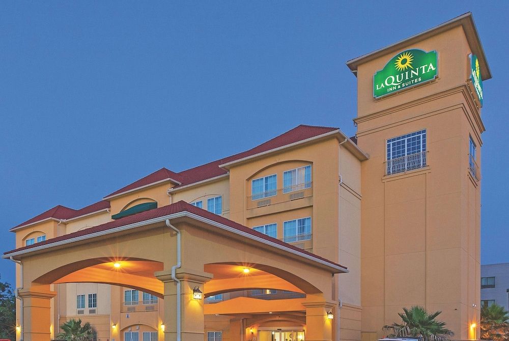 La Quinta Inn & Suites by Wyndham Columbus TX 3 estrellas en Columbus