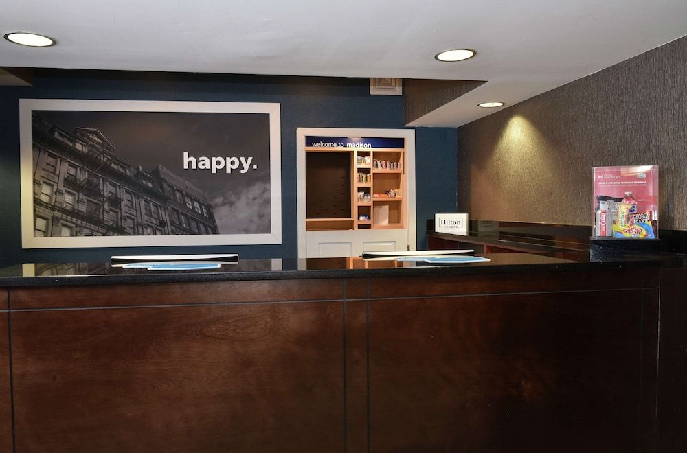 Hampton Inn Madison 2