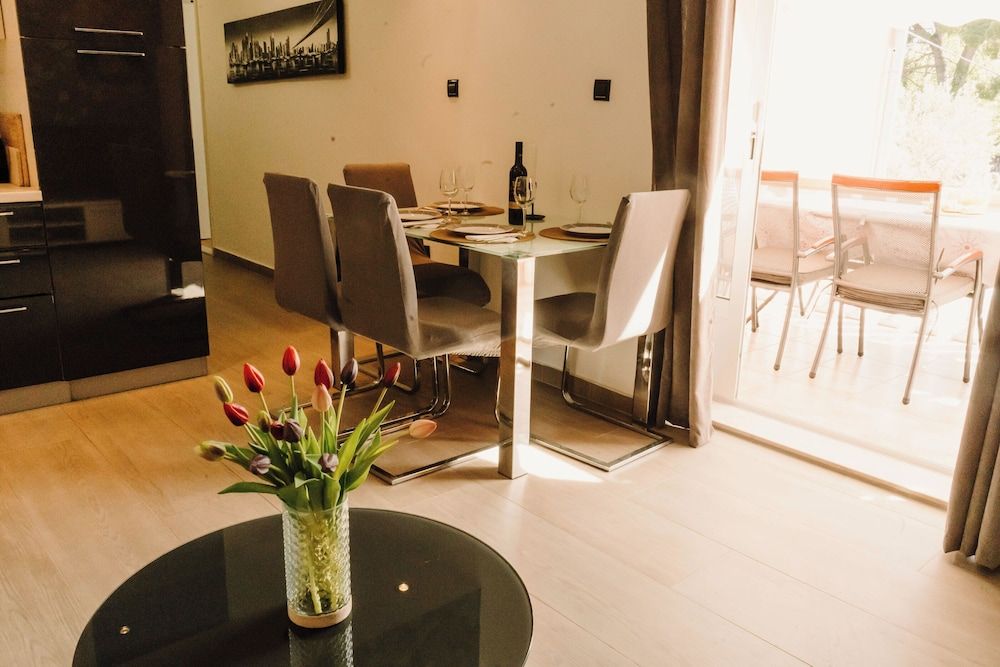 Apartments Darko 3 estrelas em Sukošan