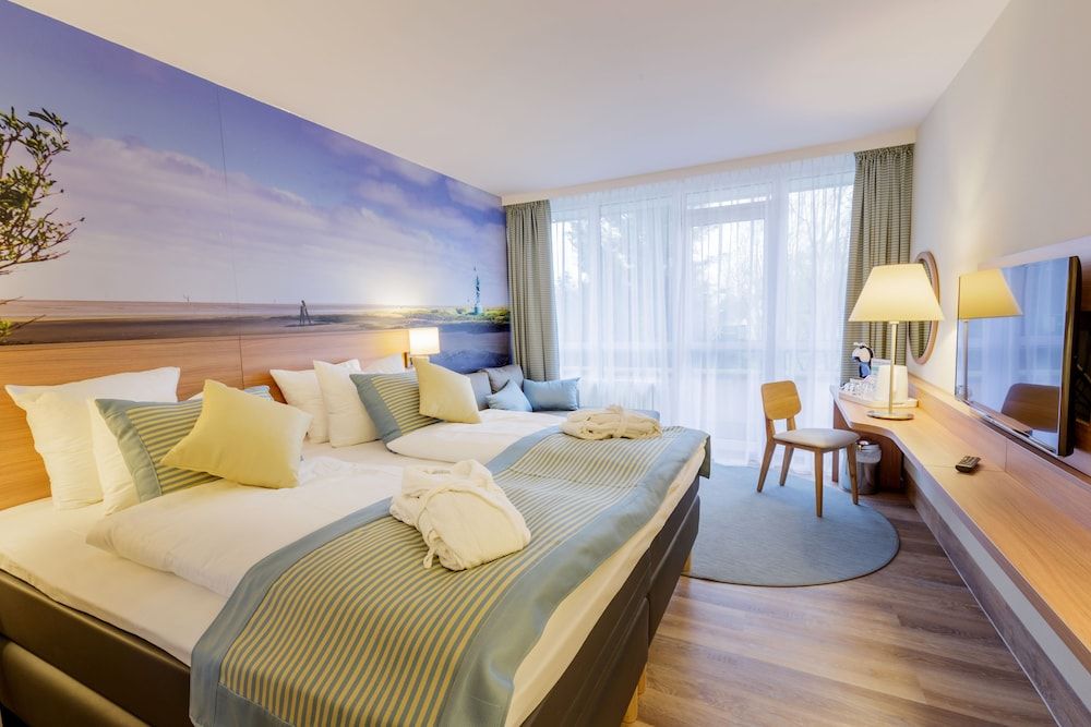 Hotel Nordseeküste by Center Parcs 4 estrellas en Tossenserdeich