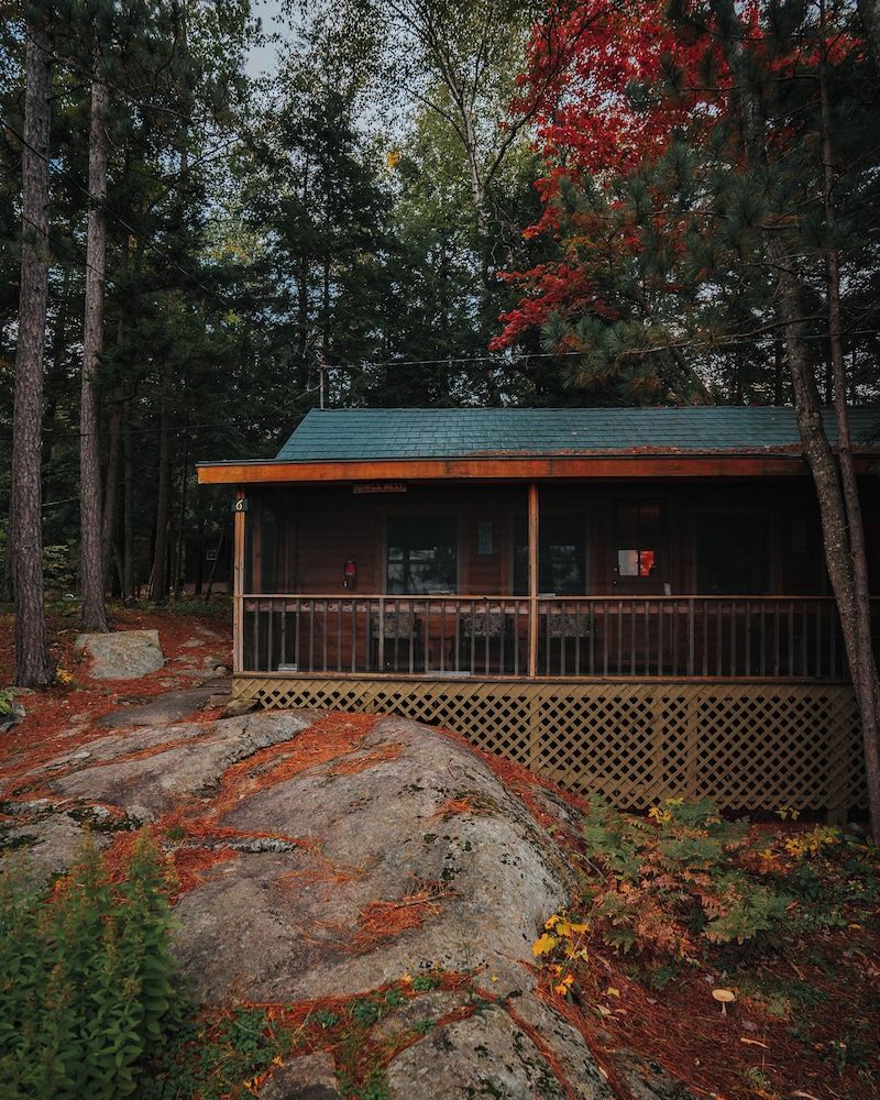 Motel Long Lake and Cottages -1 estrellas en Long Lake