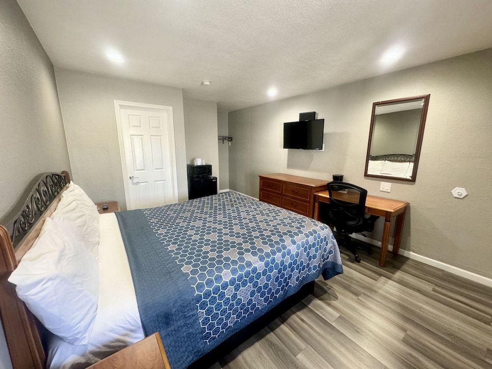 Villa Court Inn Oroville 3