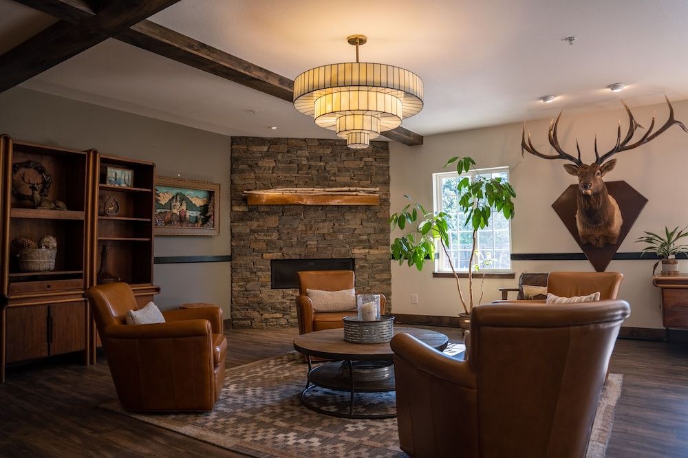 Blue Elk Inn 3
