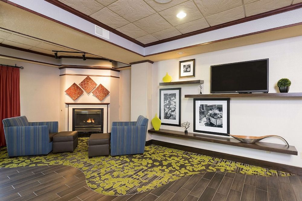 Hampton Inn Mt. Pleasant 2