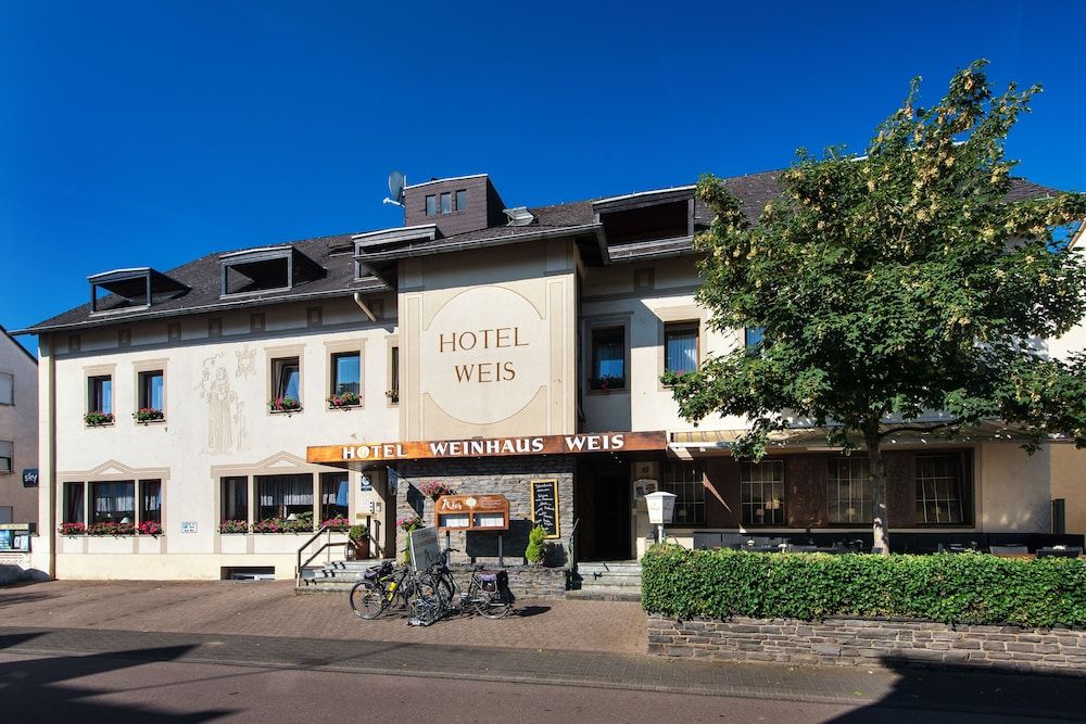 Hotel Weinhaus Weis -1 estrelas em Leiwen