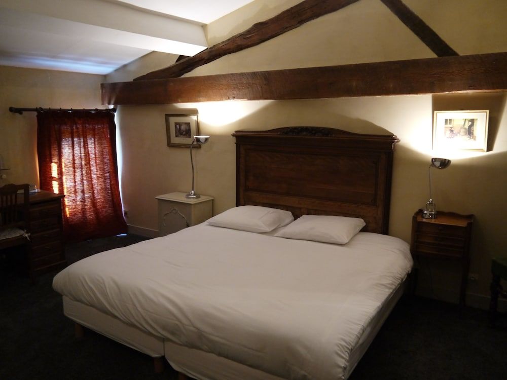 Aux Chambres des Bujours 3