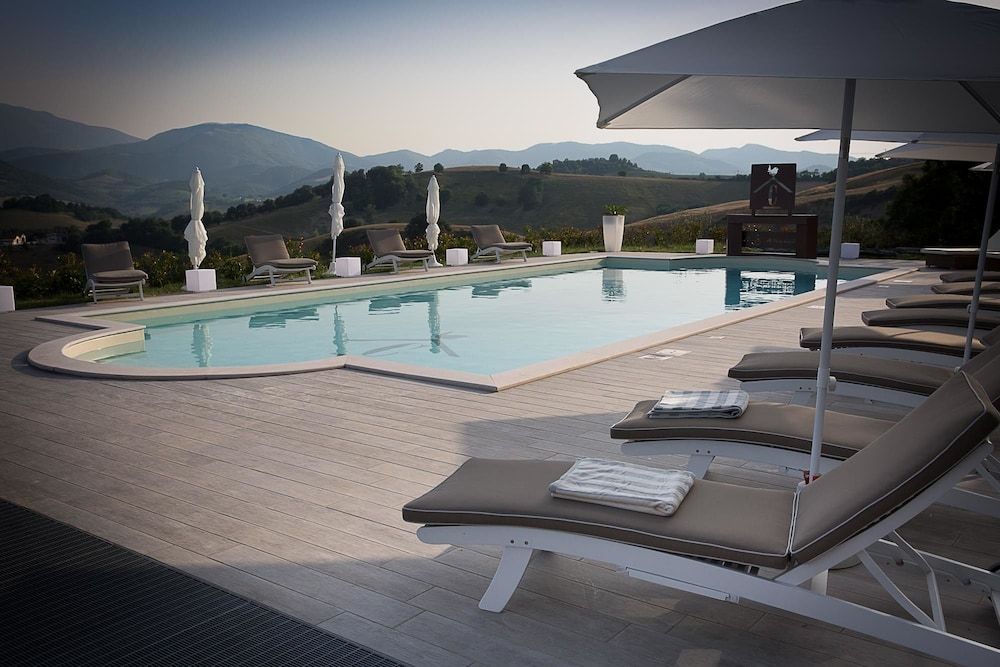 Agriturismo le Capannacce -1 estrellas en Urbania