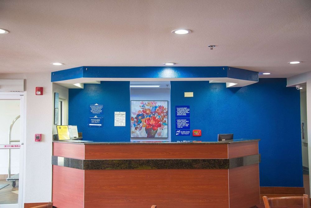 Microtel Inn & Suites by Wyndham Daphne/Mobile 2