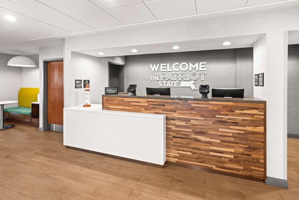 Hampton Inn Seekonk 2