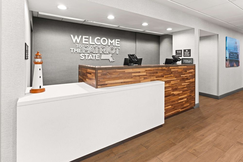 Hampton Inn Seekonk 3